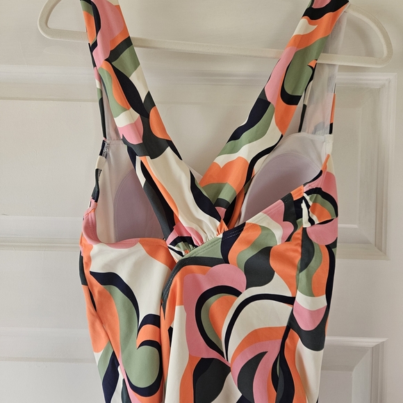 Boden Cross Strap One Piece Swimsuit Retro 70s Floral Swirl Mod Print Beach - Picture 4 of 7